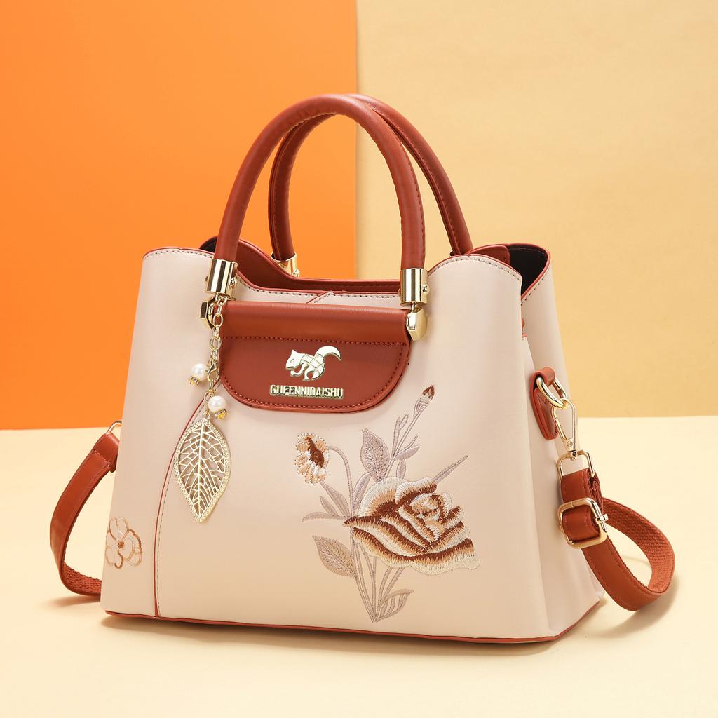 2025 neue Handtasche im chinesischen Stil mit Stickerei, zum Tragen für die Mutter mittleren Alters, Dame, Schulter, Crossbody, täglich, vielseitig