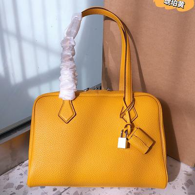 Nouveau sac Victoria Boston en cuir de vachette TC première couche 2025 sac fourre-tout grande capacité sac à bandoulière pour le travail sous le bras