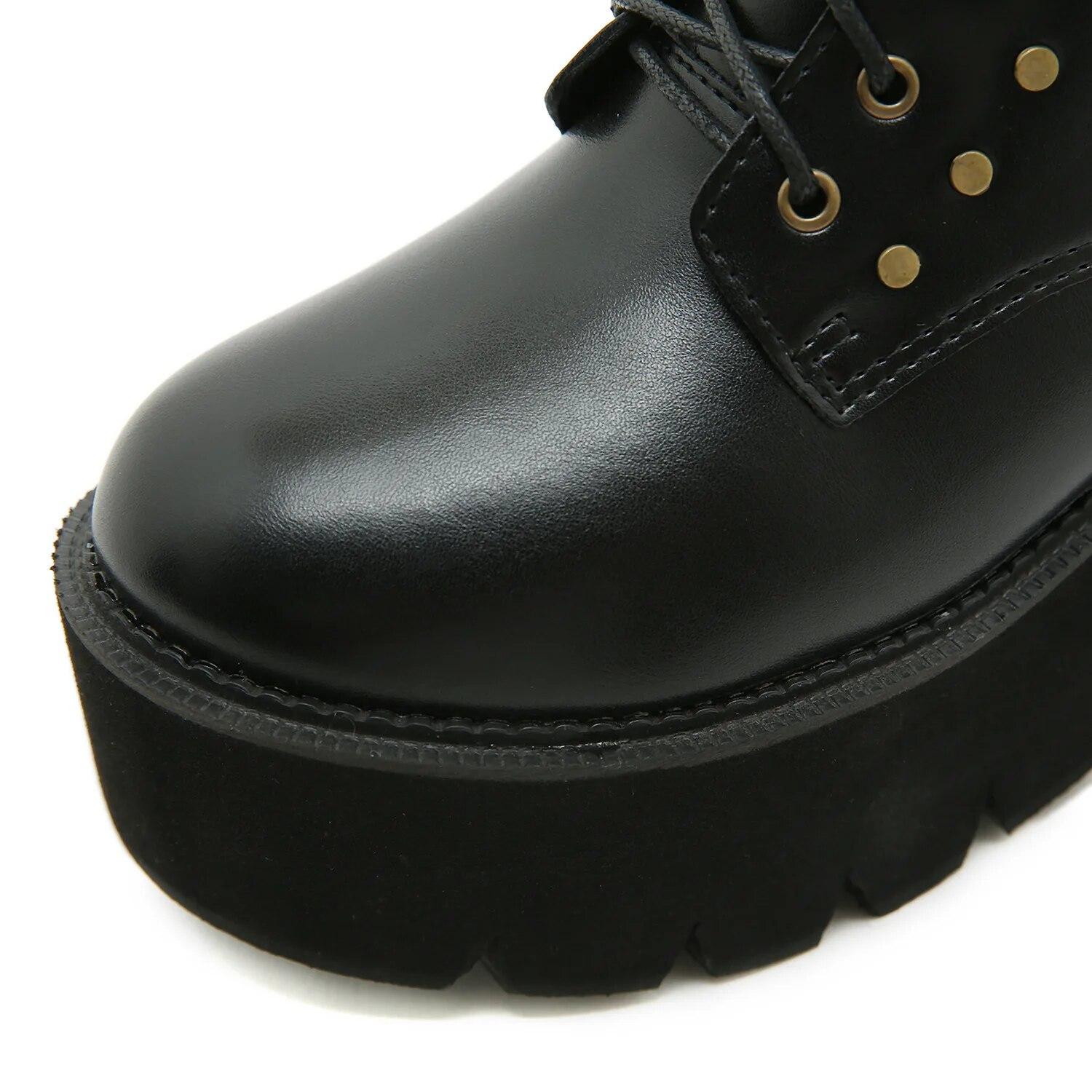 Сапоги на каблуке 8 см — фото 10