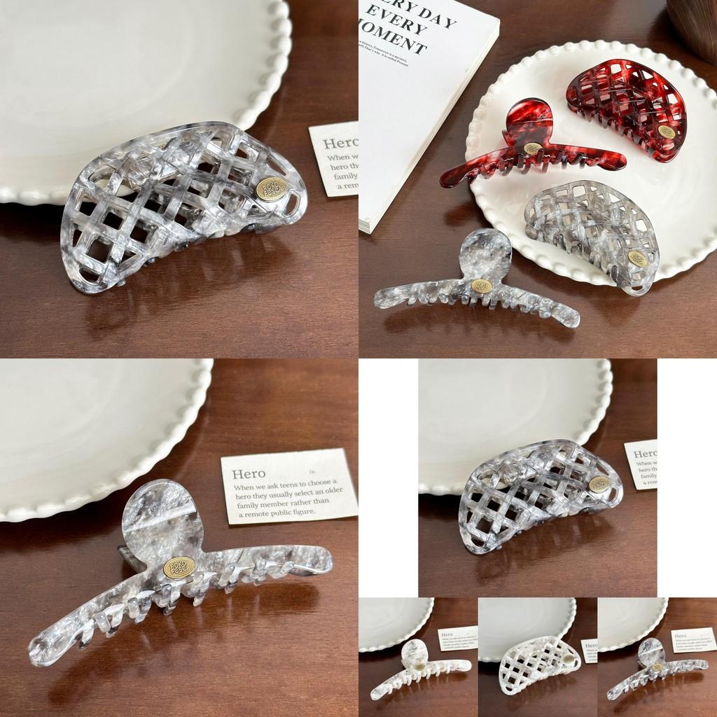 Trendy Retro Hollow Hair Claw Clip In Multiple Elegant Colors For Fashion-forward Women