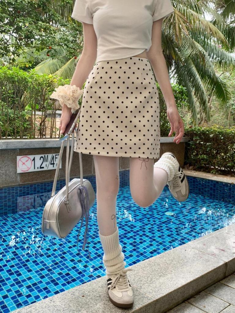 2024 Sweet & Spicy Apricot Polka Dot A-line Bodycon Mini Skirt for Women