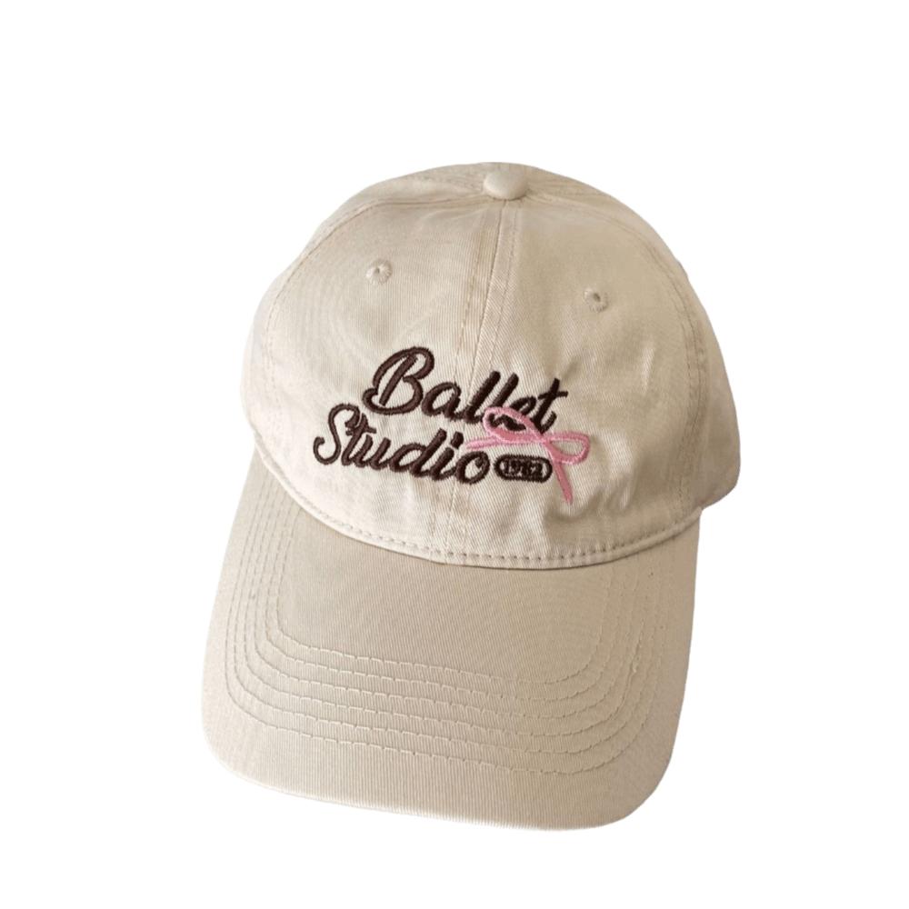 

Cotton Peaked Cap Adjustable Solid Color Hat Vintage Bow Tie Baseball Cap Travel бежевий