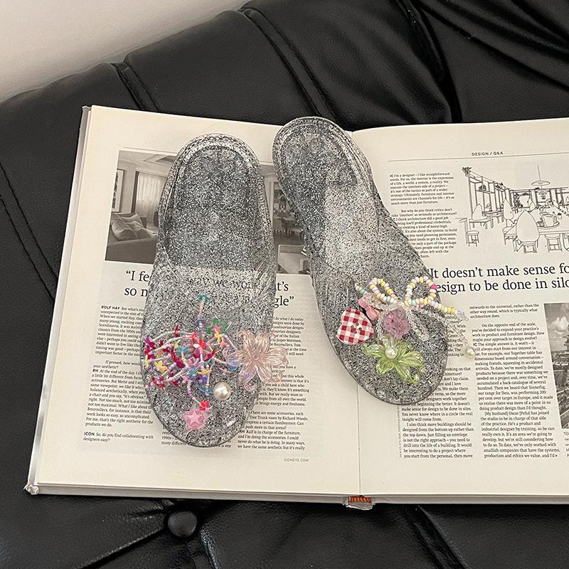 Fairy Wind Bag Head Cool Slippers Female 2025 Summer New Beaded Flat-bottomed Slippers Sweet Bow Water String Shoe Flower