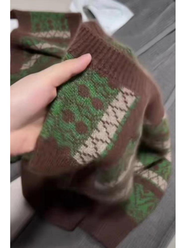 "2024 European Retro Layered Cashmere Knit Vest - Stylish Korean-Inspired Autumn/Winter Vest for Women"