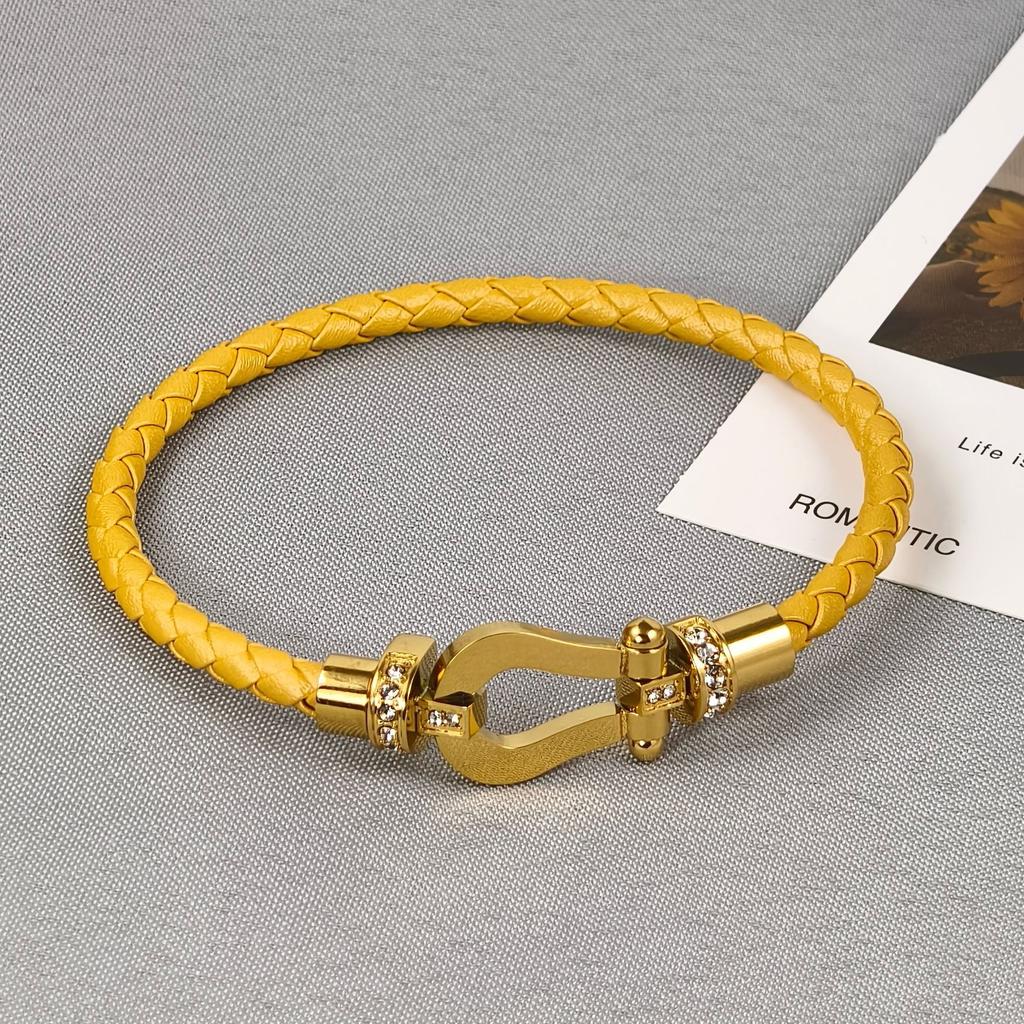 2026 Red Rope U-shaped Fred Micro-inlaid Half-brick Leather Rope Horse Buckle Hoof Non-fading Bracelet