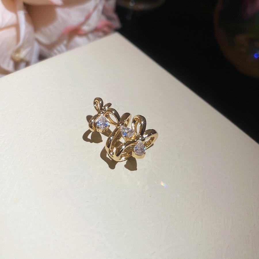 Butterfly Fairy Tassel Ear Clip: Versatile, Exquisite, No Ear Hole Needed for a Luxury Feel