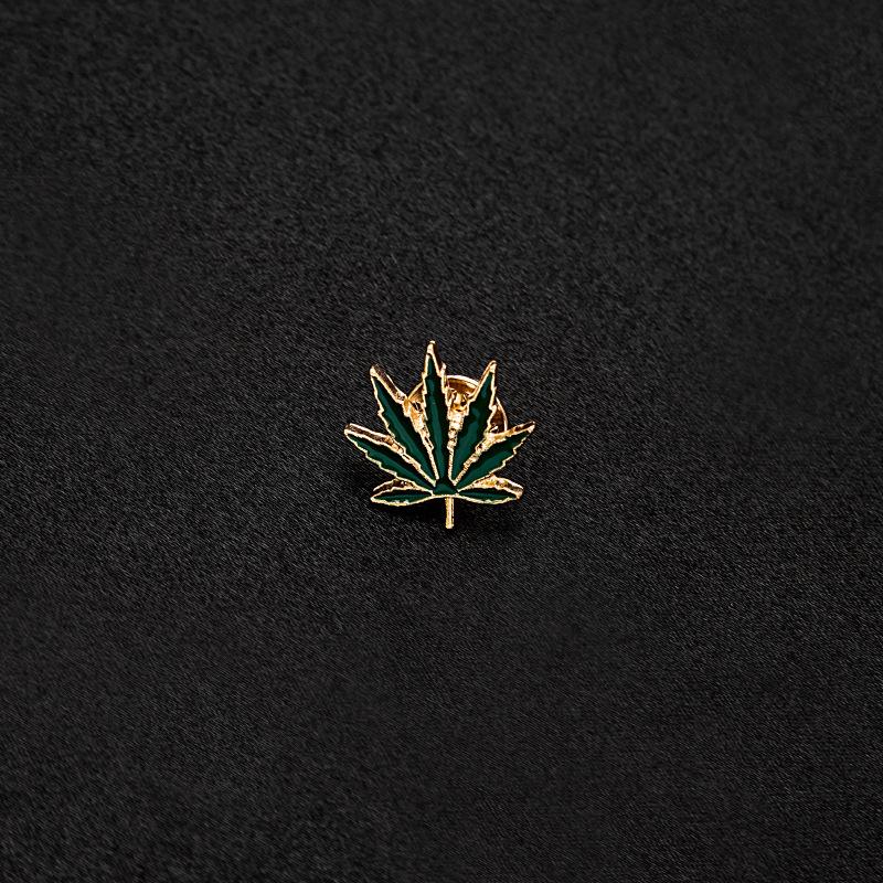 Personalisierte mit Diamanten besetzte Metallbrosche Kragenstift Kollektion, High-End Anti-Licht Blume Schmetterling Krone Brosche