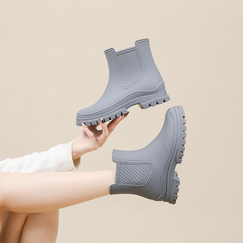 Women's Waterproof Low-top Water Boots In Summer, Short-cylinder Rain Boots, Rubber Shoes For Car Washing And Kitchen Use