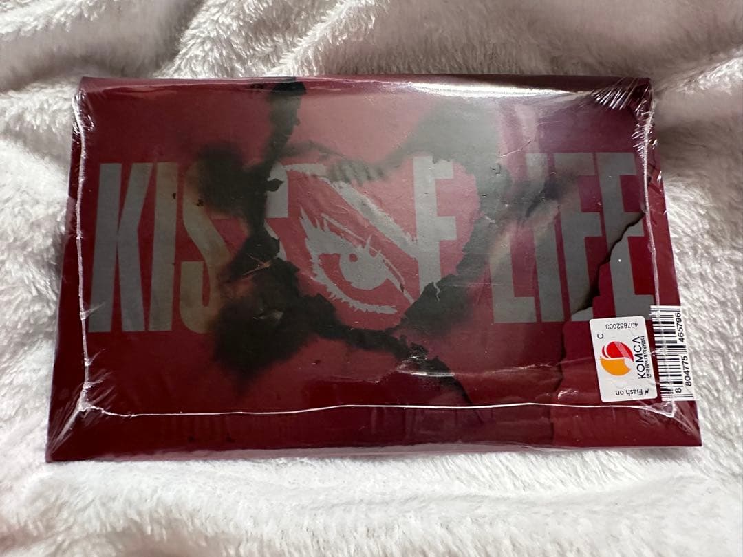 

[USED] KISS OF LIFE Who is she album Who