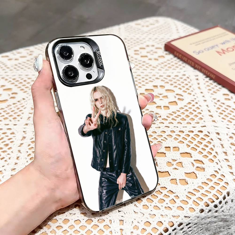 Singer 2hollis A-Albums Phone Case For iPhone 17,16,15,14,13,12,11 Plus,Pro Max,XS,Colored silver phone case iPhone15promax