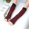 Spring and Autumn Outdoor Sun Protection, Dark and Fashionable Korean Version Striped Sleeve, Knitted Finger Hole Arm Cover.