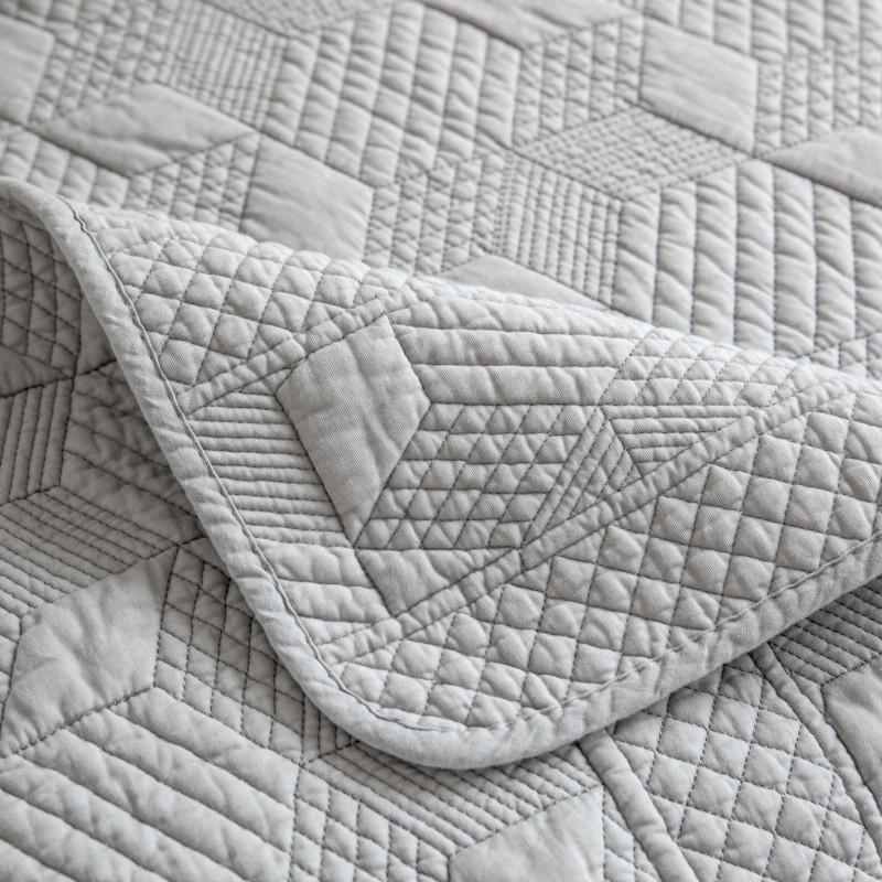 Универсальная двухсторонняя хлопковая стеганая диванная подушка на все времена года — фото 4