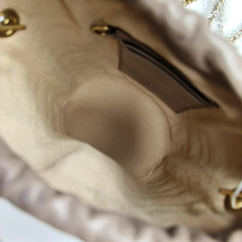 [Pre-Owned] Gucci GG Marmont 2.0 Mini Bucket Bag 'Porcelain Rose' - Very Good #1F2UQCF