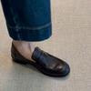 Mocassini in pelle da donna, modello slip-on con punta tonda, scarpe casual eleganti