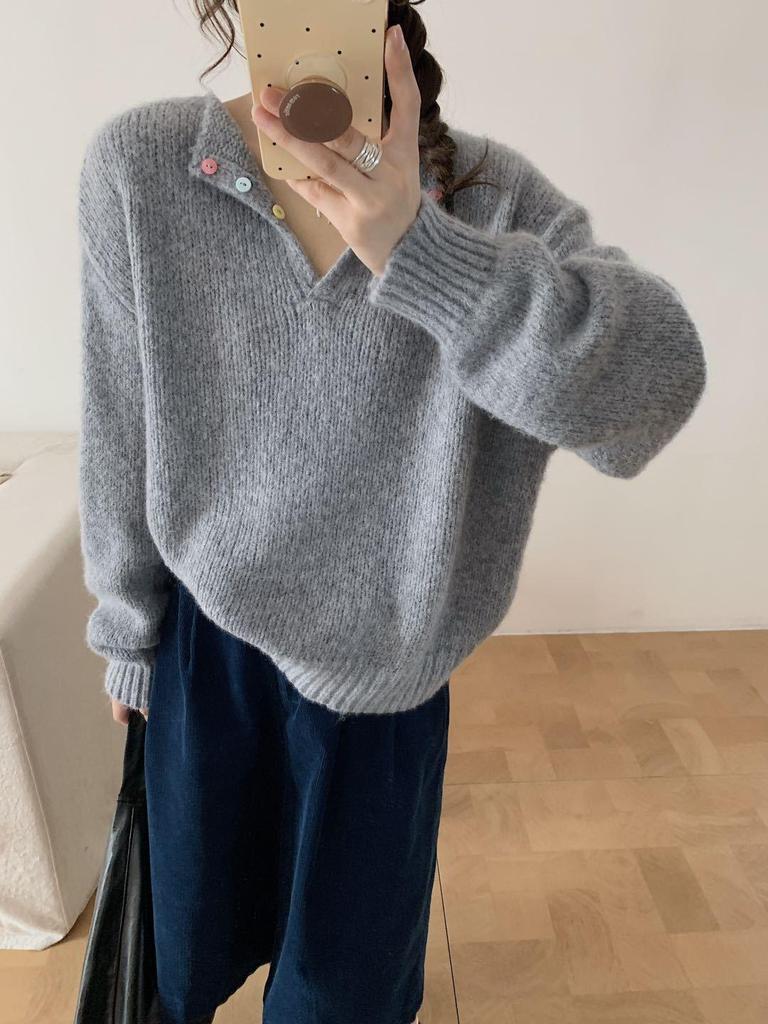 Candy-Colored Lapel Buttoned Knit Top - Women's Slimming Autumn/Winter Sweater with Niche Design