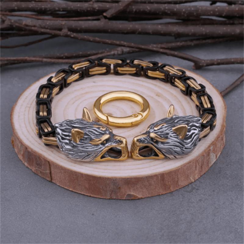 One Viking wolf head stainless steel chain bracelet, a cool hip-hop retro men's accessory, a punk fashion men's amulet bracelet.