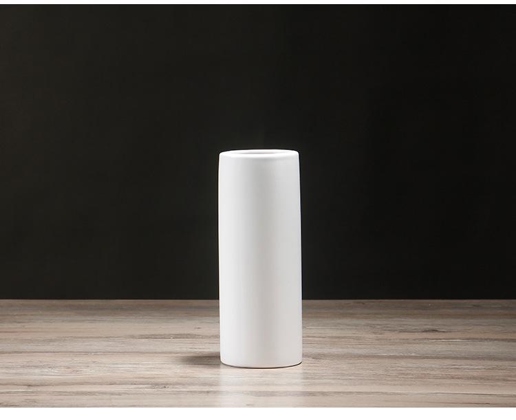Nordische Weiße Matte Keramik Zylindrische Vase - Minimalistische Heimdeko für Frische/Trockenblumen
