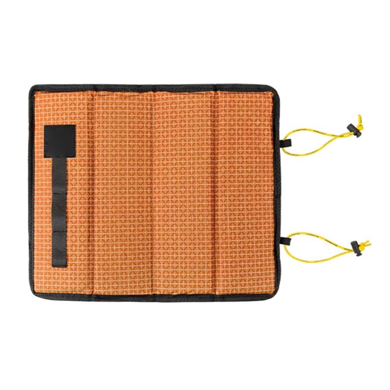 

Folding Sit Cushion Moistureproof Seats Pad Camping Seats Cushion Insulated Sitting Pad for Picnics, Hiking, Backpacking