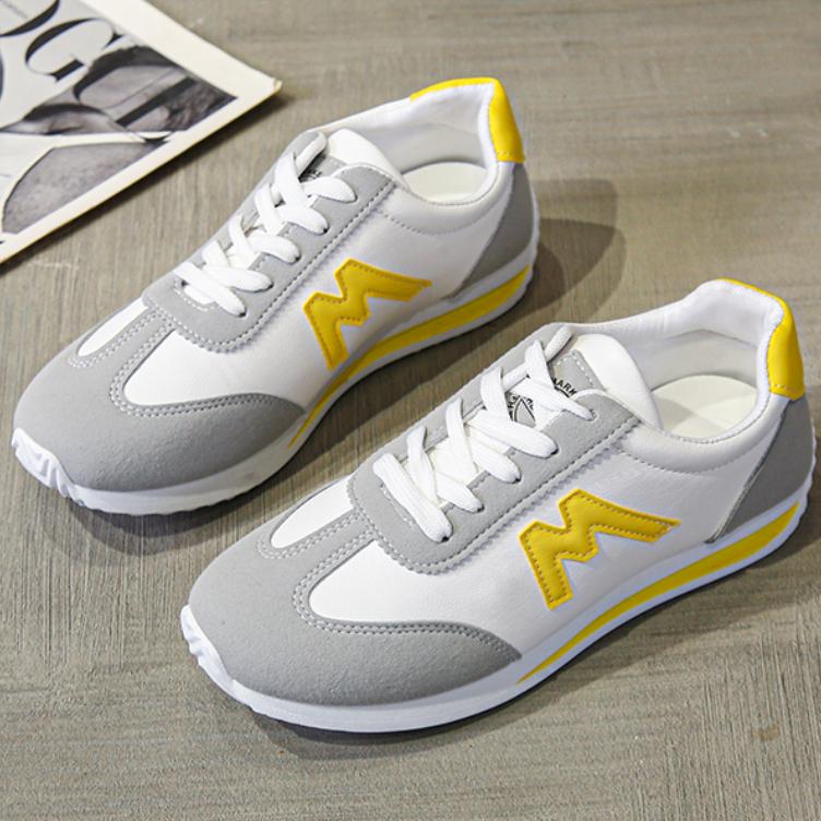 Fashion 2024 Trend Women Autumn Lightweight Fashion Designer Casual Sneakers Women Comfortable Lace Up Walking Shoes Zapatillas De Mujer