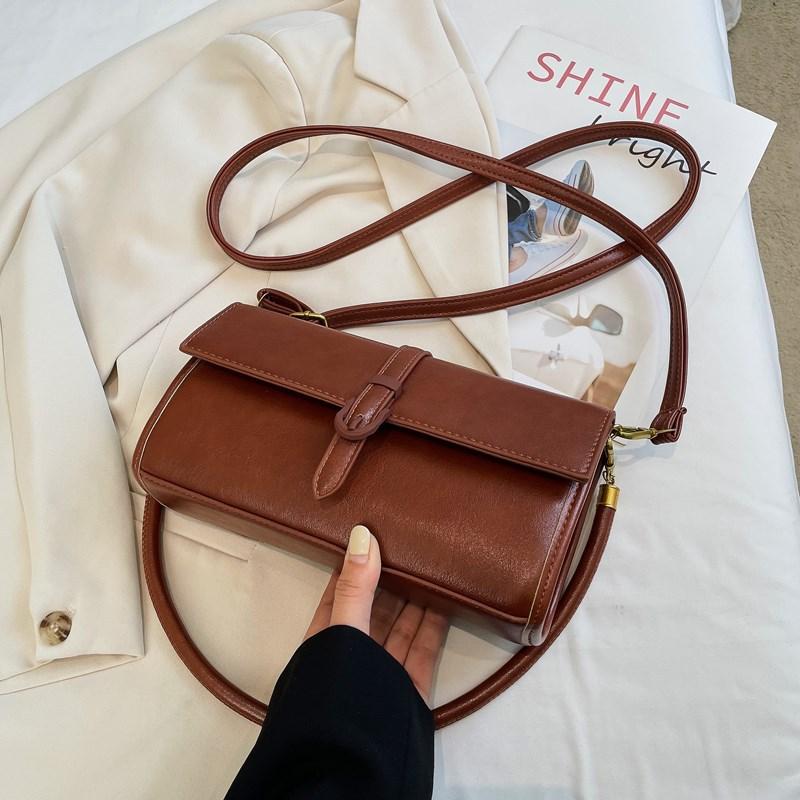 Autumn Foreign Style Small Bag Women's 2025 New Korean Version Casual Retro Shoulder Messenger Bag Trendy Fashion Small Square Bag