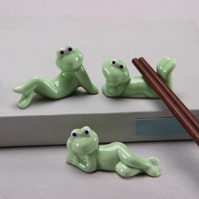 1/3Pcs Ceramic Frog Chopstick Holder Dinner Chopsticks Spoons Forks Stand Animal Tableware
