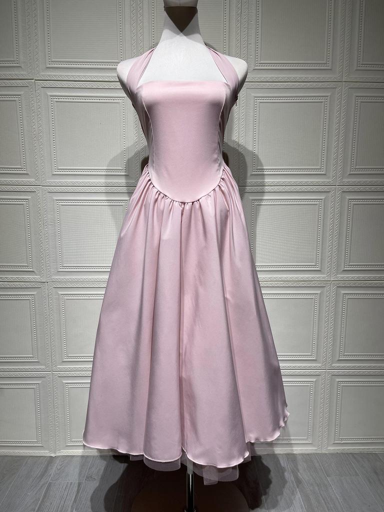 Lace-Up Waist-Cinching Puffy Evening Gown (European and American Design) - 2025 Collection