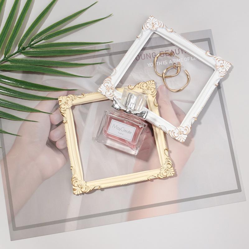 Mini European-Style Resin Photo Frame for Nail Art Display & Photography