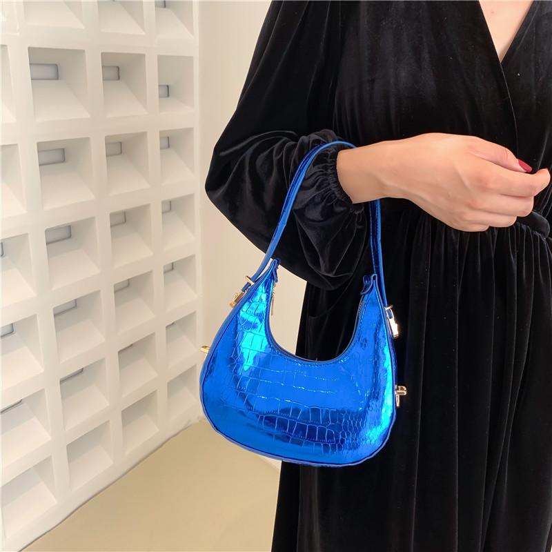 Trendy Chic Minimalist Hobo Bag For Women 2023 Fashionable Pink Blue Shoulder Bag