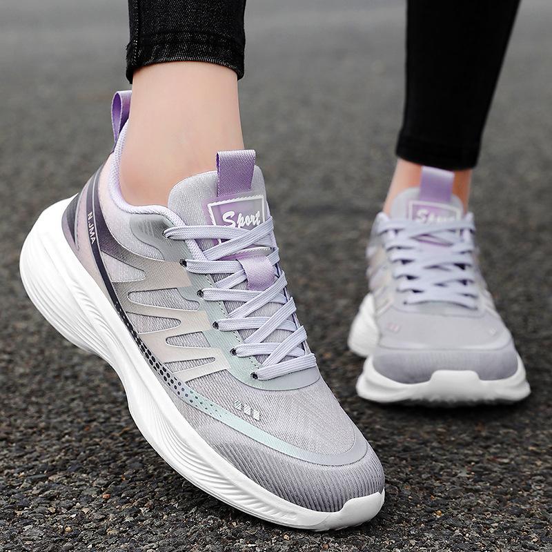 Fashion New Women's Breathable Mesh Running Shoes Lightweight Outdoor Sneakers Non-Slip Gym Walking Shoes Fashion Casual Shoes for Women