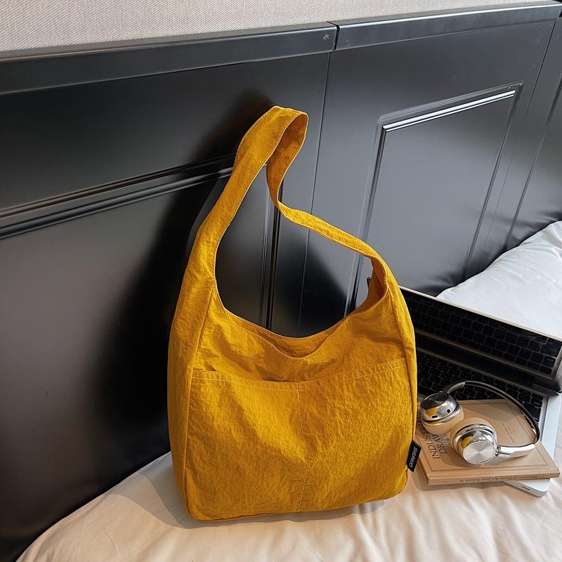 Japan and South Korea Solid Color Large-capacity Shoulder Bag 2025 Literature and Art Mori College Students In Class Lazy Wind Nylon Tote Bag Women