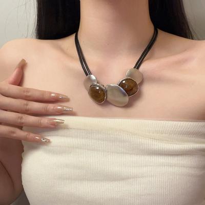 Modische Halsketten für Damenschmuck