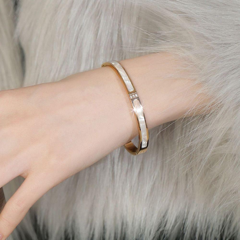 Ins Design Titanium Steel Bangles Luxury Couple Bracelets Shell Mother Bracelet  Wedding