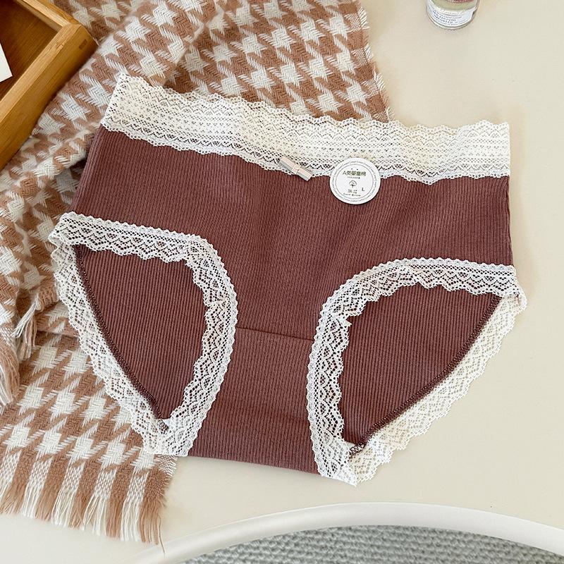 10A Antibacterial Lace Mid-Waist Women's Briefs: Pure Cotton, Skin-Friendly, Breathable, Comfortable for Young Girls