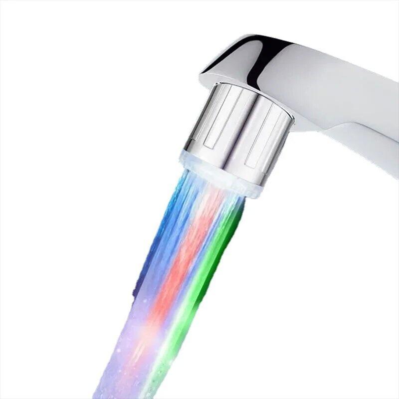 Grifo LED de 3 Colores Sensible a la Temperatura de la Luz Ahorro de Agua Luz de Chorro Aireador de Grifo Boquilla de Grifo Para Cocina Baño