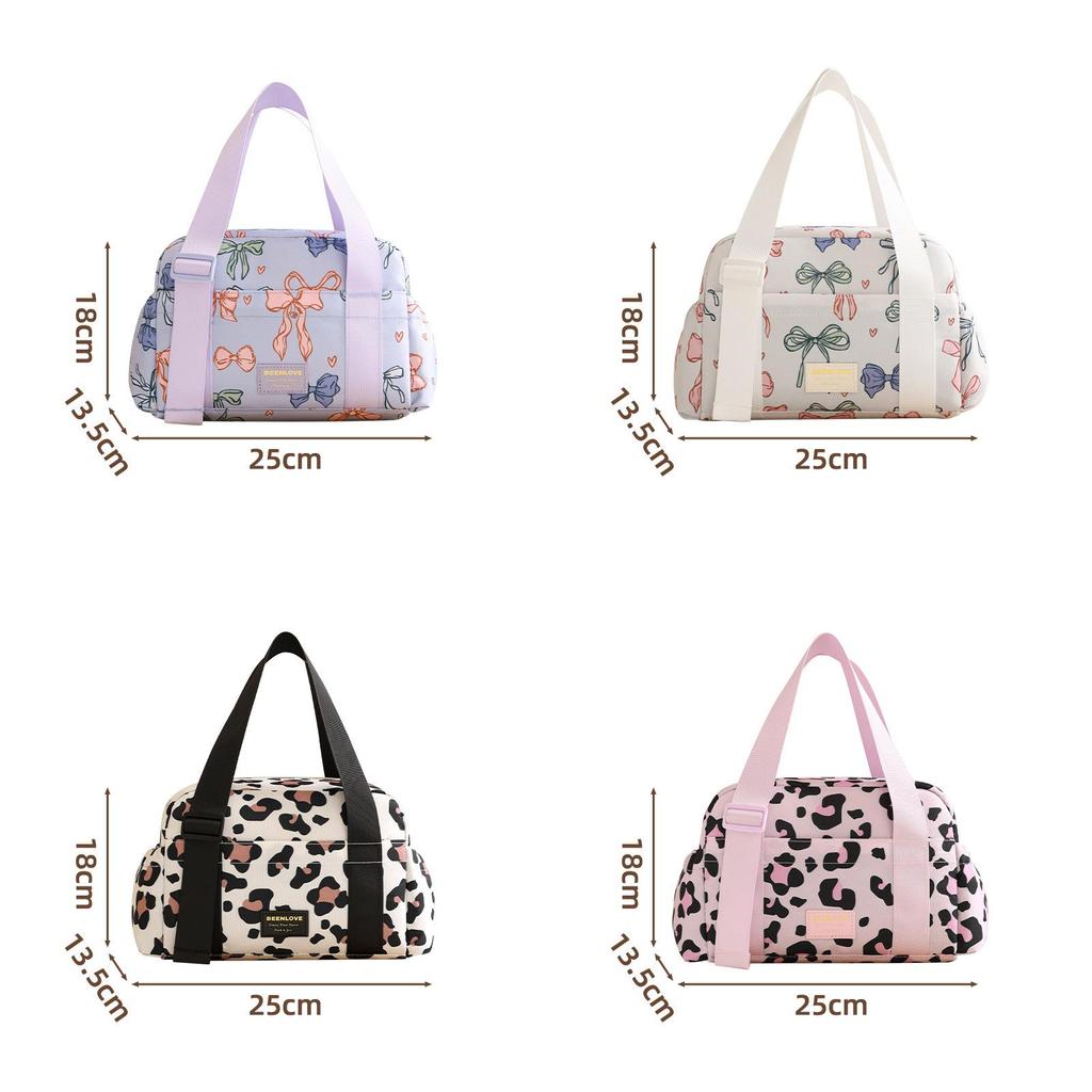 Stylish Lunch Tote With Large Capacity And Insulated Design For Office Use