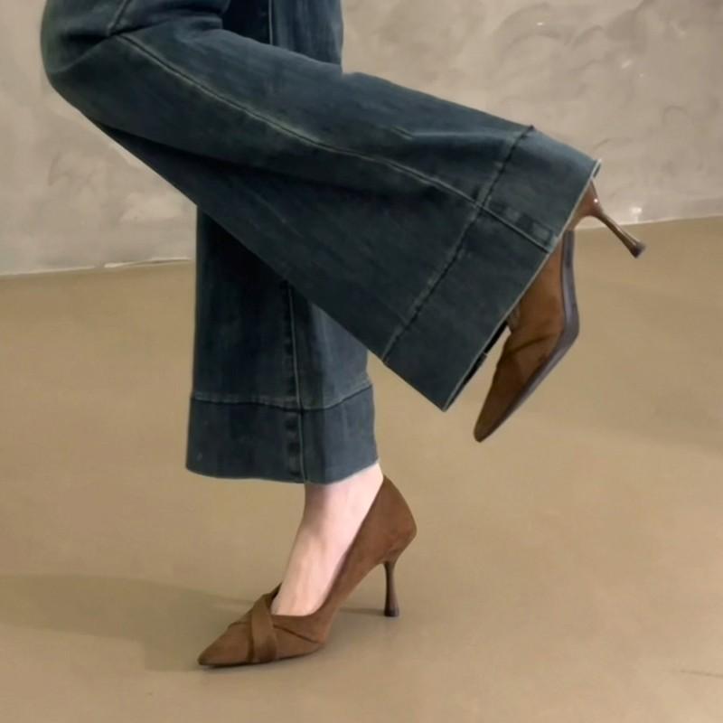 Spring and summer new models with skirts, low heels, inner height increase, Mary Jane, shallow mouth square head, French temperament, fairy style