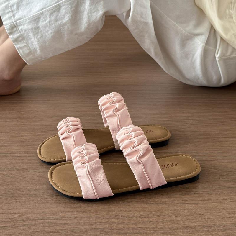 Gentle skirt slippers women's summer wear 2025 new fashionable soft flat-bottomed beach cool slippers