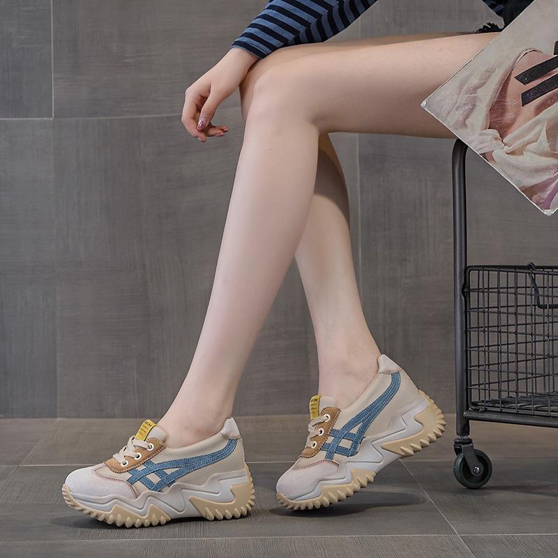Women's shoes popular 2025 new four-season fashion versatile light mouth lazy shoes retro style soft sole casual shoes one pedal