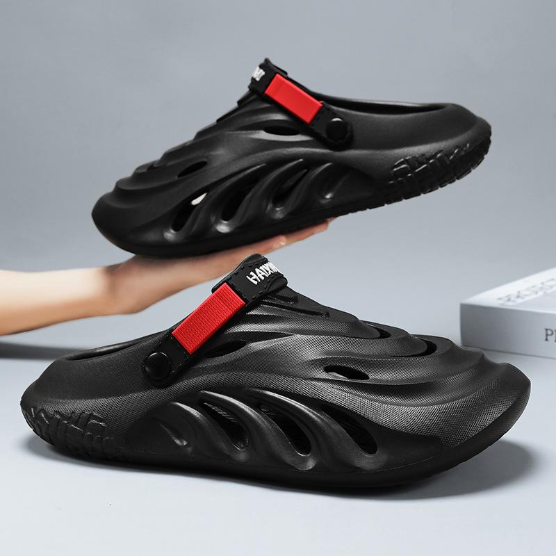 New Summer Outer Wear Thick-soled Stepping Shit Hole Shoes Men Driving Casual Non-slip Sandals Dual-purpose One-word Slippers