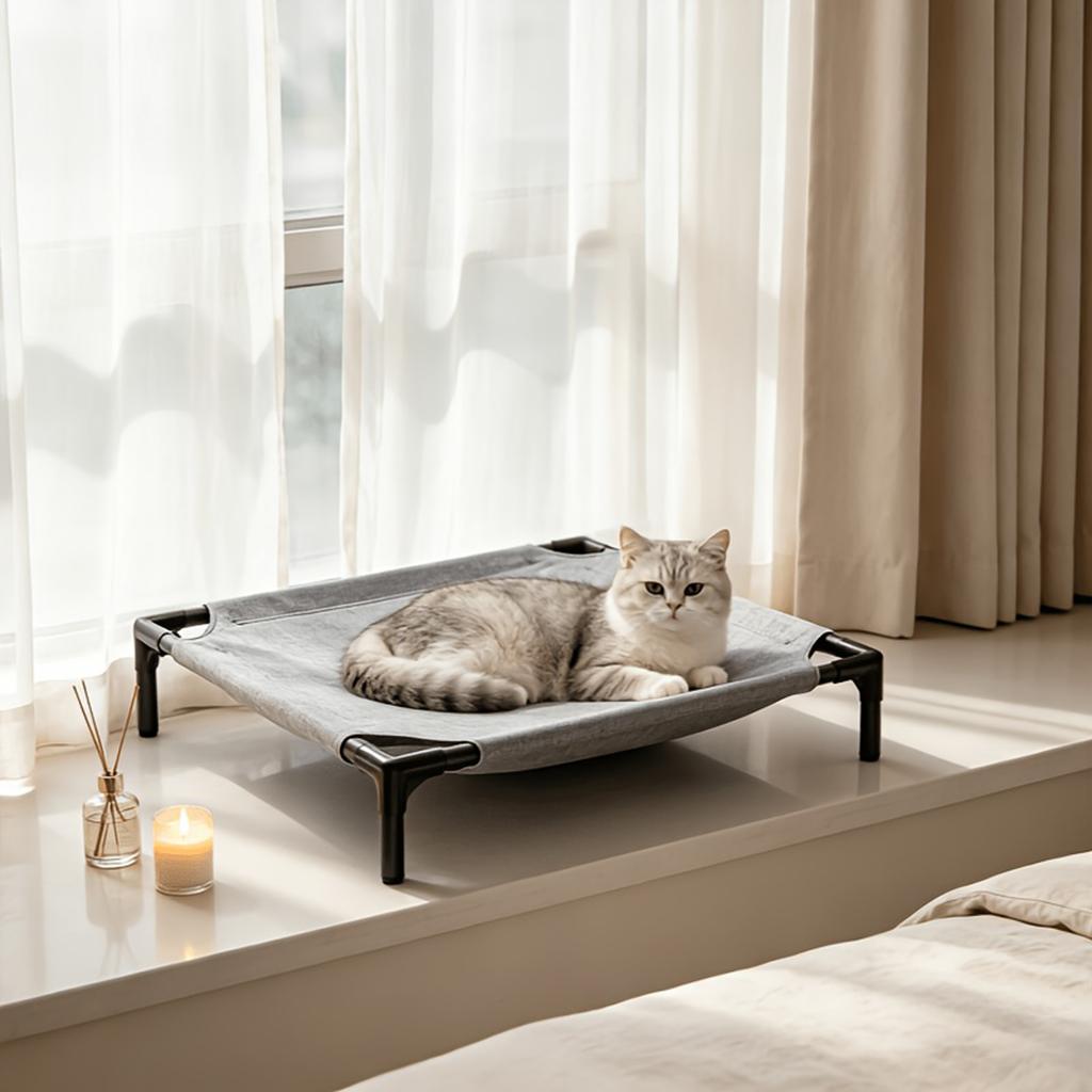 Piccola Cama Rialzata per Animali Domestici per Gatti e Cani Piccoli, Letto Pieghevole Portatile per Uso Interno ed Esterno