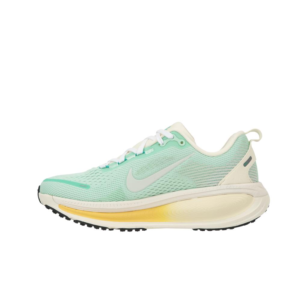 Nike Vomero 18 Mint Foam Sail Women Sneakers Green Topaz-Gold Bleached-Turquoise IH7349331