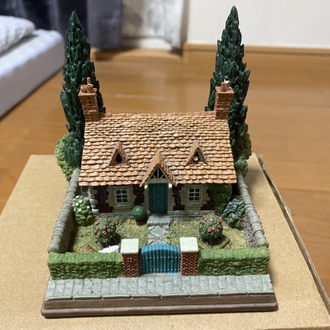 

[USED] Ghibli Park Exclusive Building Series: Earwig and the Witch