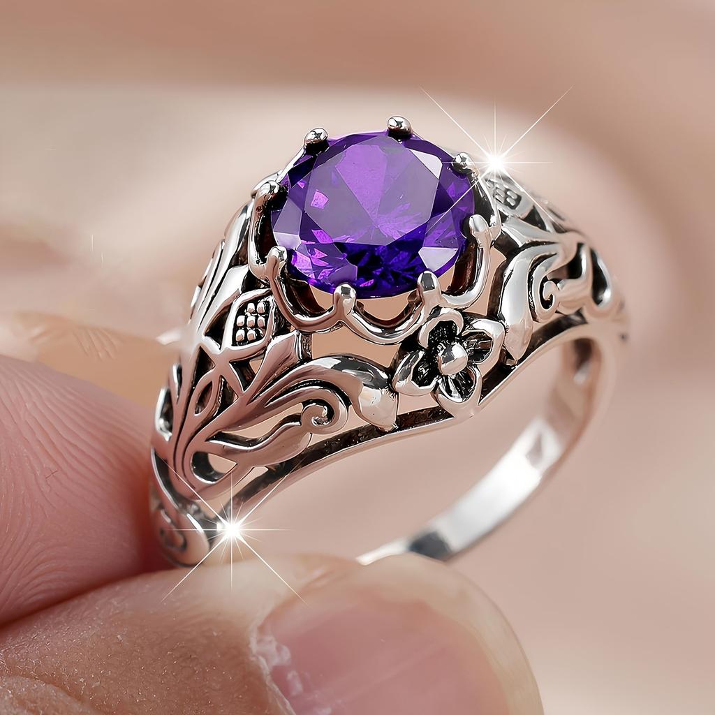 Elegant Retro Style Women's Red Zircon Ring Exquisite Flower Hollow Design Women's Jewelry Anniversary Accessories