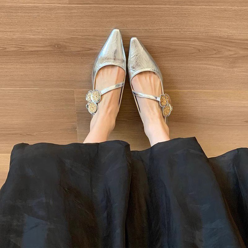 Silberne Mary Jane Schuhe mit niedrigem Absatz Damenschuhe Frühling und Sommer 2025 neue Mode vielseitig Rock Abend Einzelne Schuhe Damen