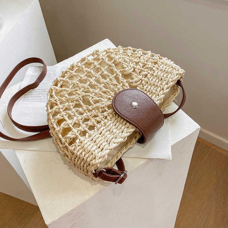 Casual Handwoven Shoulder Crossbody Bag Vacati Hollow Half Mo Straw Beach Phe Bag for Women's Daily Use Work Travel Party