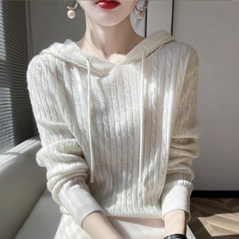 2024 Autumn/Winter Women's Cable Knit Cashmere Hoodie: Loose-Fit Fashion Pullover