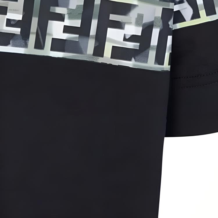 Fendi T-Shirts Men's Black Crew Neck Moderate Straight Fit FAF532ABTSF0QA1