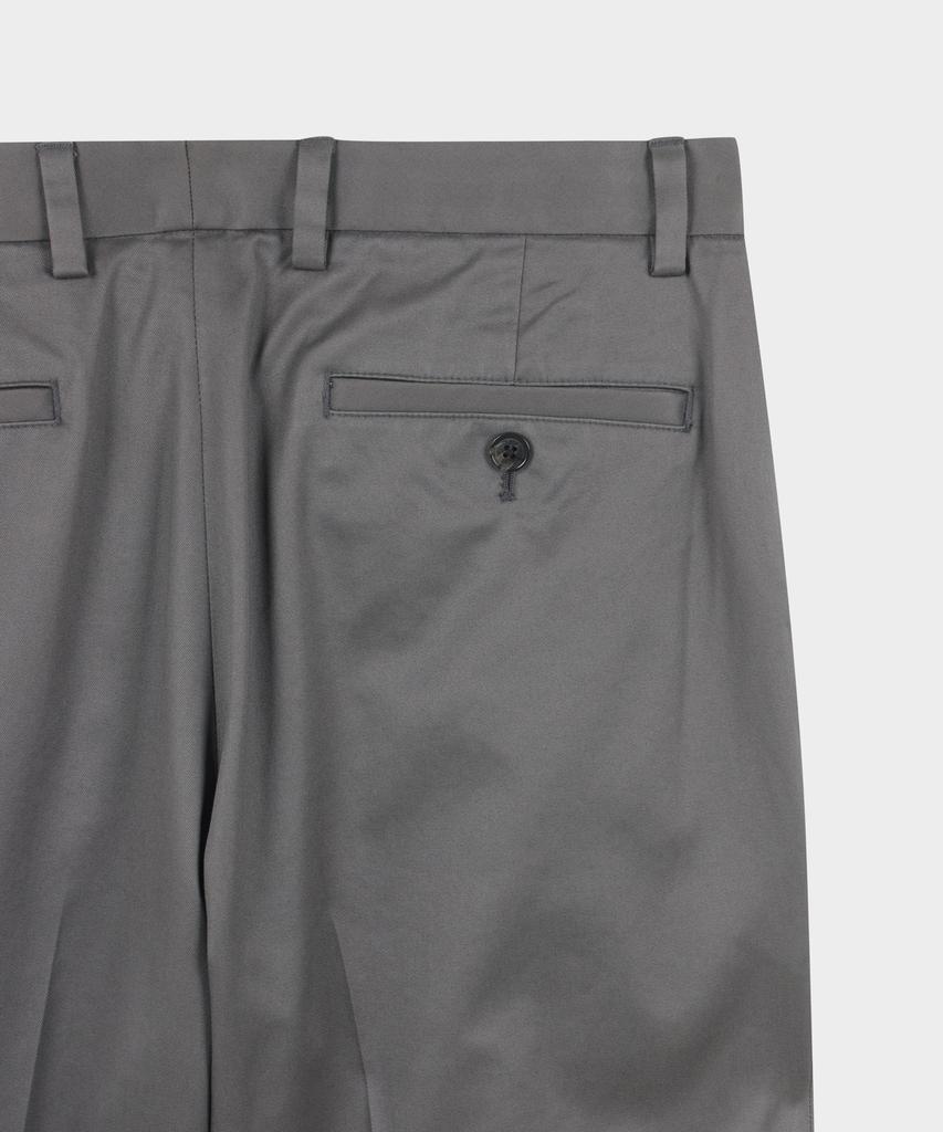 BROOKS BROTHERS Slim Fit Lightweight Advantage Chino (Magnet) (Bbpcmmz501)