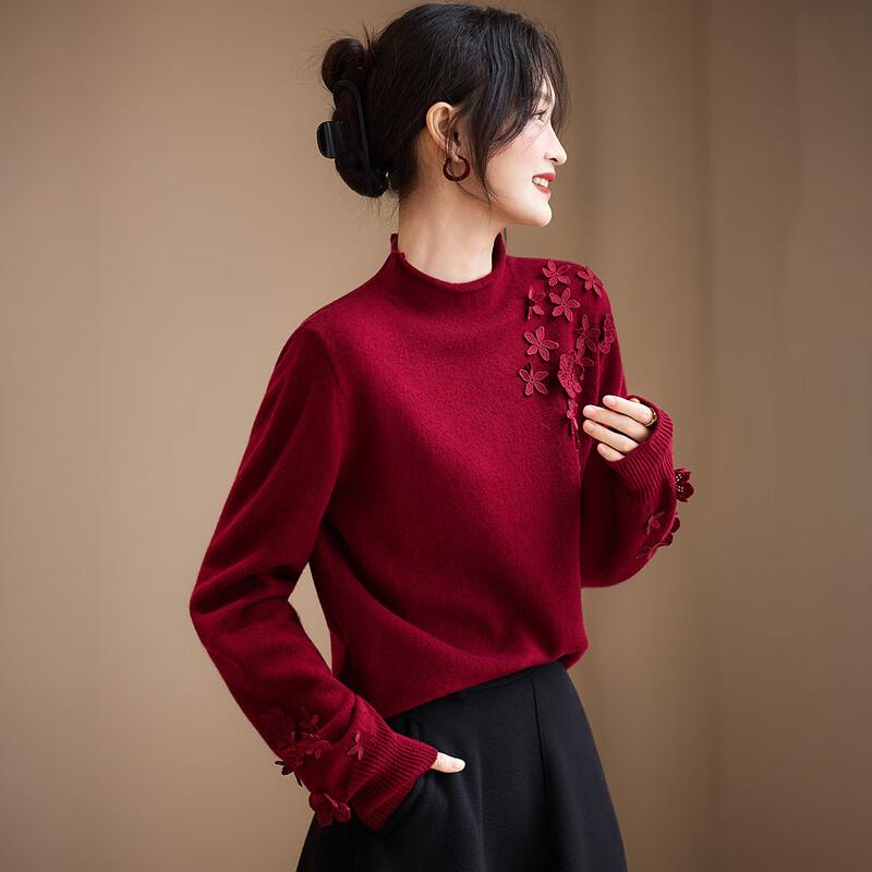 Dámský svetr z čisté vlny s 3D ručně šitými květinami