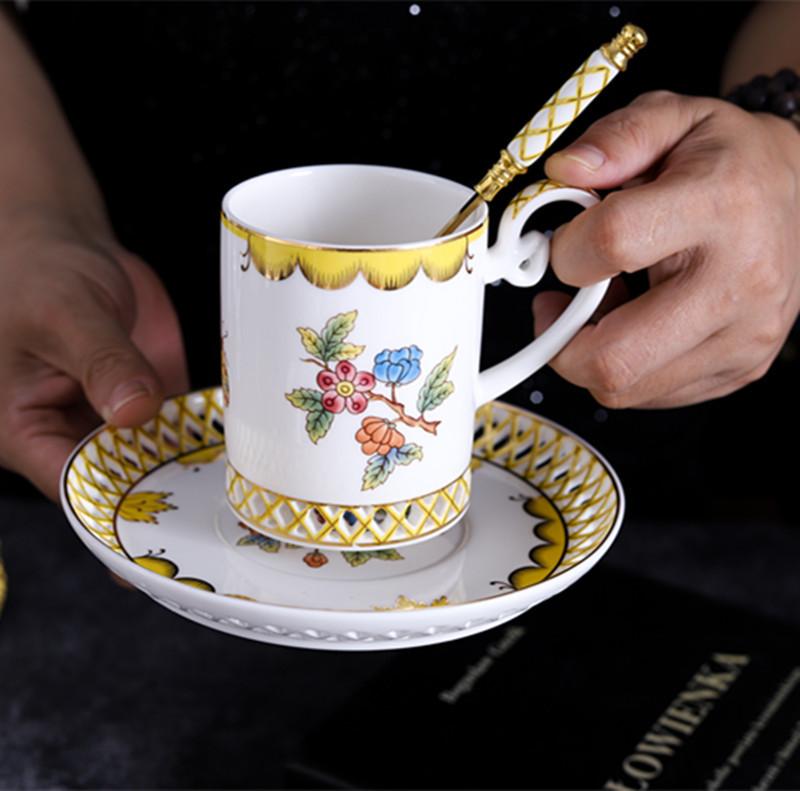 Vintage Ceramics Coffee Cup and Saucer Flower Tea Cups Afternoon Tea Mug Water Cup Breakfast Cups Milk Mug Juice Mug Drinkware